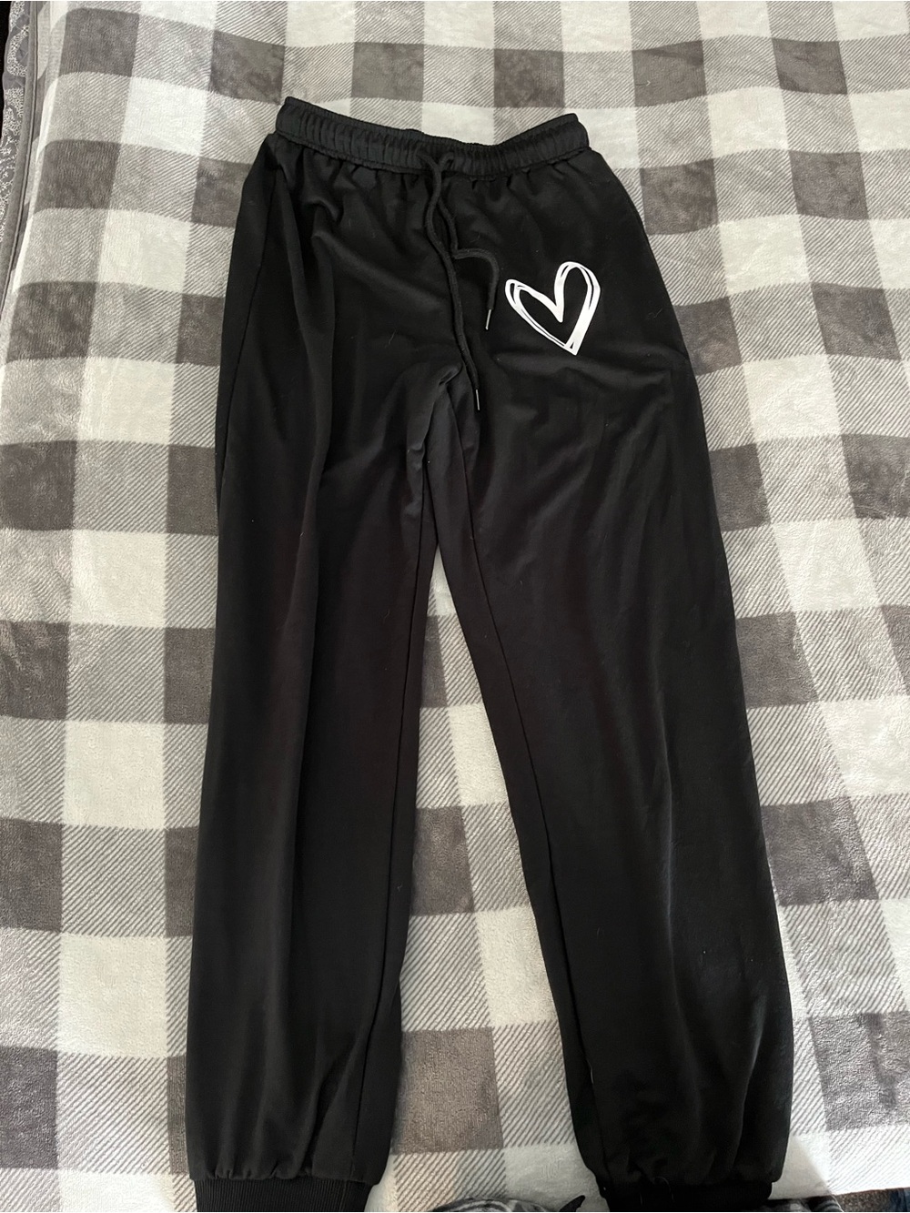 Black Women's Heart-Graphic Jogger Trousers